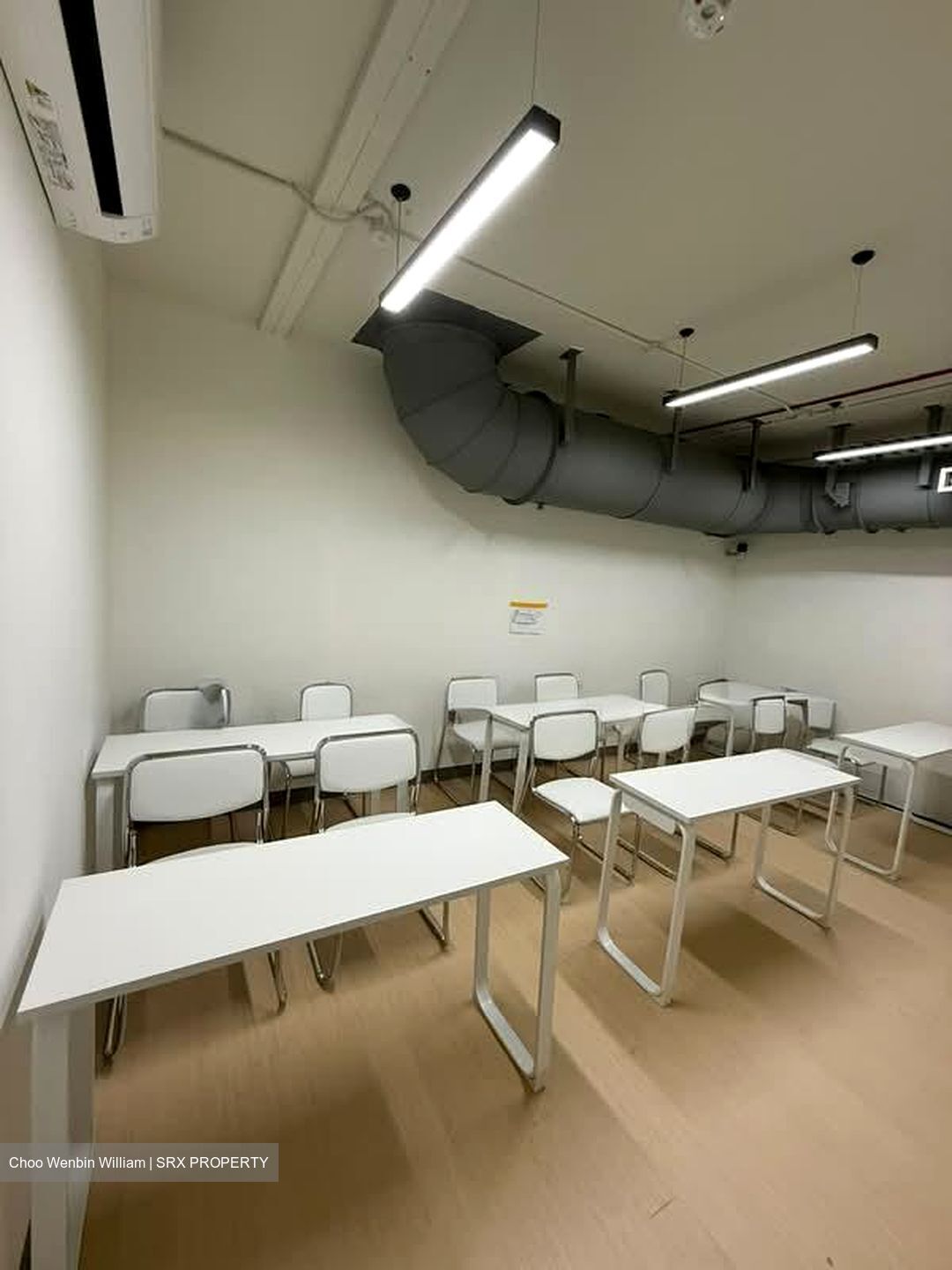 Jurong West Street 71 (D22), Shop House #588083131
